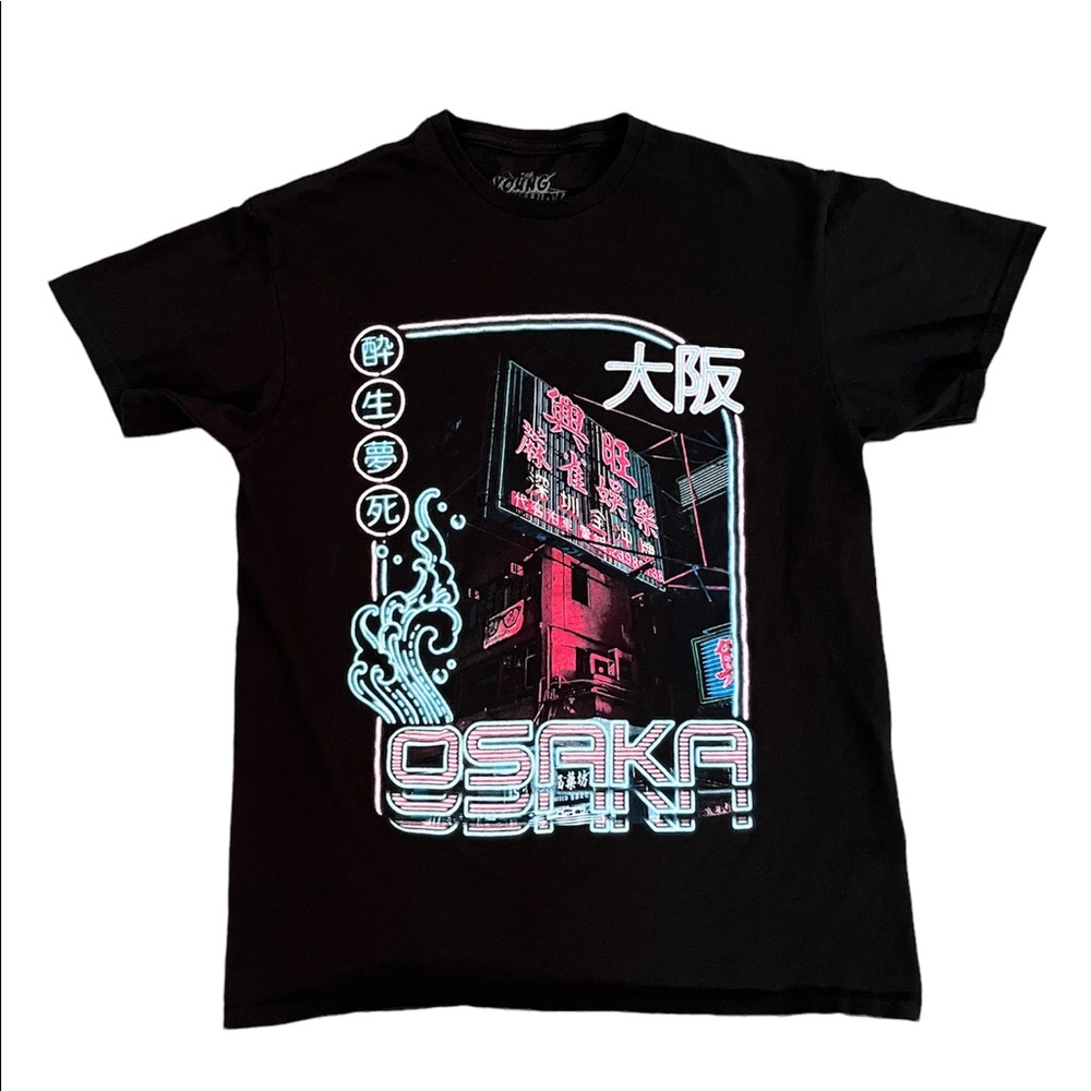 Osaka Japan graphic tee size medium